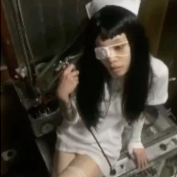 miiumiiu444